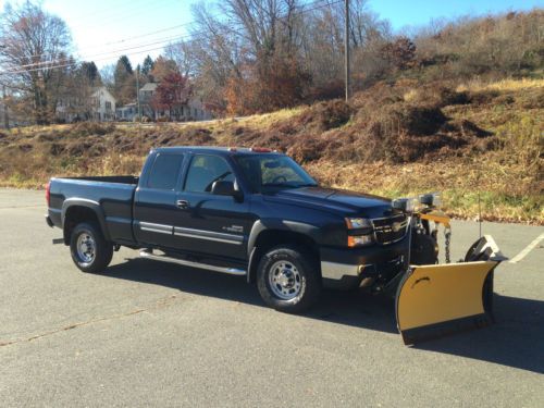 1 owner lt 4x4 vee scoop straight snow plow 6.6l duramax turbo diesel no reserve