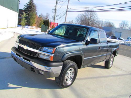 Ready to work! z71 off road lifted 4x4 extended cab! no reserve ! warranty !  04
