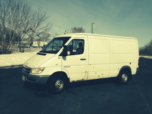 2004 dodge/ mercedes sprinter van 2500 144&#034; wb - no reserve