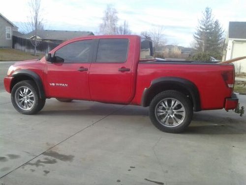 2005 nissan titan xe crew cab pickup 4-door 5.6l 4x4