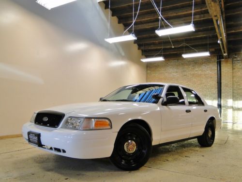 2008 ford crown vic p71 police, white, 91k miles, well kept, nice sharp strong