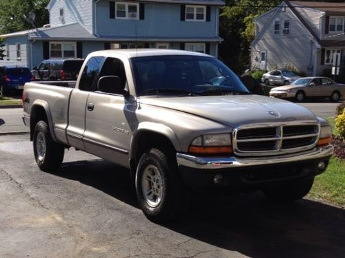 2000 dodge dakota slt extended cab pickup 2-door 4.7l 4x4 new jersey truck