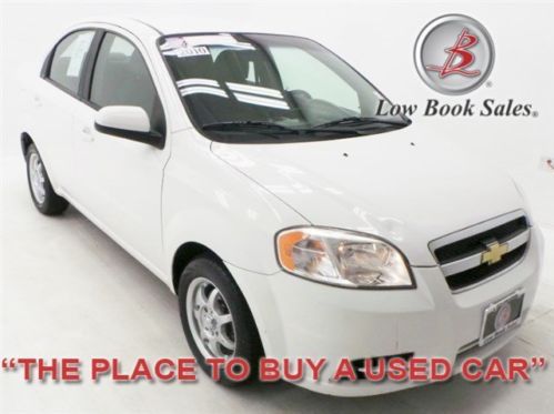 Lt 1.6l front wheel drive cd mp3 player -rear spoiler great gas mileage mpg