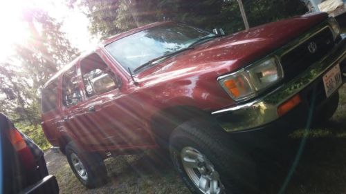 Red, strong motor 160,000, 5spd,  looks great ! i need to sell