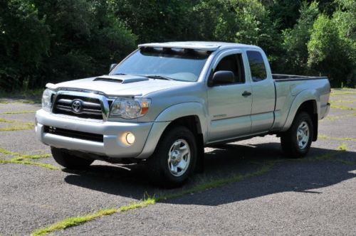 2006 toyota tacoma 4x4 extended cab pickup 4-door 4.0l no reserve clean carfax