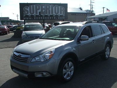 Awd gray subaru 2010 outback limited auto 1 owner low miles 4x4 clean 2 keys