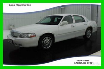 09 limited! heated leather! cruise! rear park aid! key pad entry! we finance!