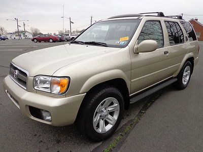 Beautiful 2002 nissan pathfinder le 4x4 v-6 auto clean carfax no reserve