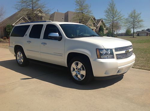 2010 chevrolet suburban ltz 75th anniversary diamond edition, 1 owner, 28k