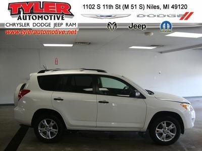 One owner clean carfax sport suv 2.5l cd player abs brakes great mpg