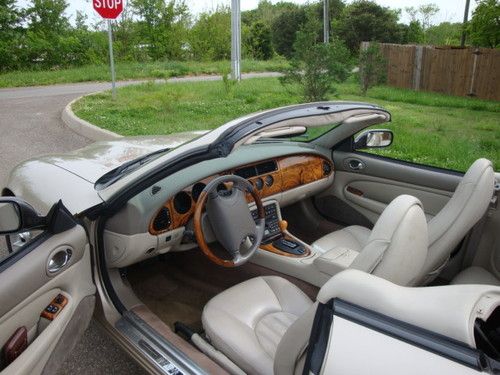 2000 jaguar xk8 convertible