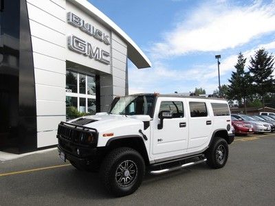 2006 hummer h2 4x4 spotless inside &amp; out !  financing with over 30 banks !