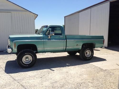 1977 chevrolet scottsdale 10, 1/2 ton, 4 x 4, vintage, near show  **superb**