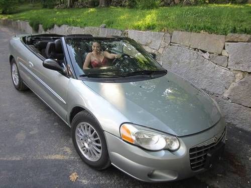 2005 chrysler sebring touring convertible 2-door 2.7l