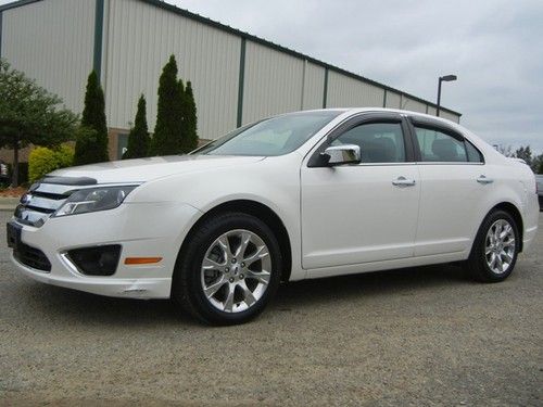 Sel loaded! leather sunroof sync luxury package pearl white