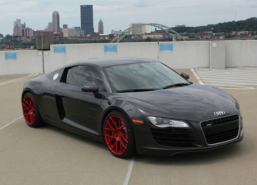 2010 audi r8 v8 4.2l manual 5yr ext warranty and cor forged wheels!!!