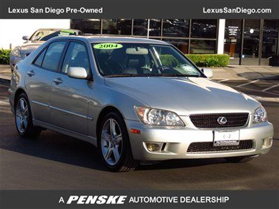 Hard to find in line 6/leather seats/power windows &amp; locks/moonroof/rear spoiler
