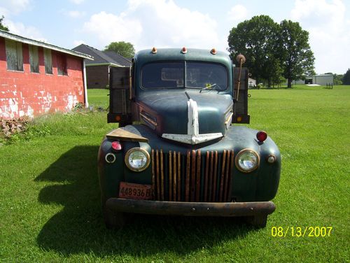 1946 ford flatbed dually