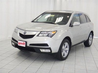 Suv 3.7l awd 7 seat loaded hdd nav reverse camera clear carfax must see