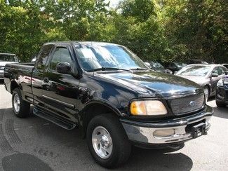 1997 ford f-150 xlt 4.6 v8 four wheel drive ext cab a/c clean in and out