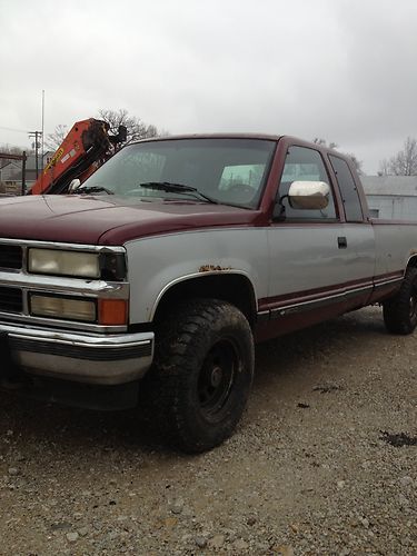 Chevy chevrolet extended cab 4x4 diesel truck