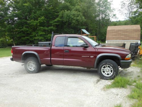 2002 dodge dakota sxt extended cab pickup 2-door 3.9l