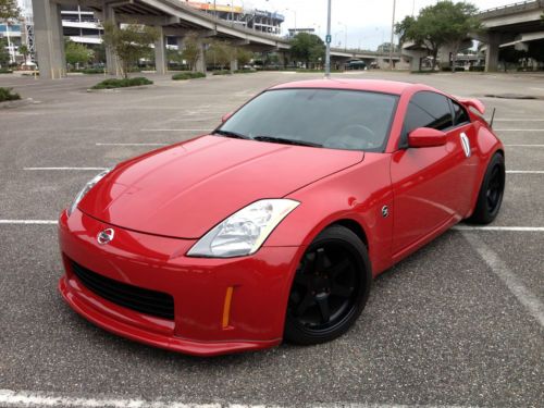 2004 nissan 350z / 6 speed manual / upgraded / excellent condition