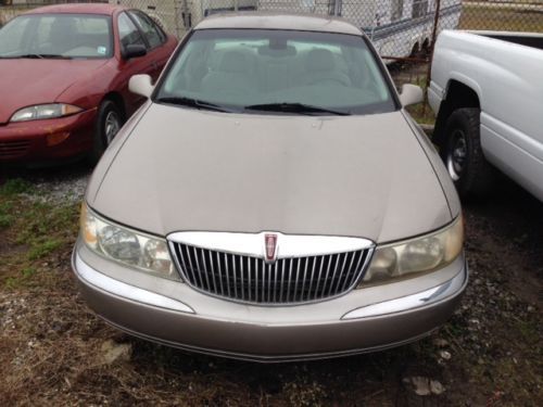 2001 lincoln continental- leather interior- great value