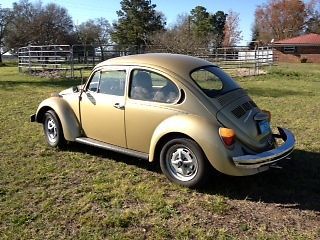 Volkswagen 1974 sun bug