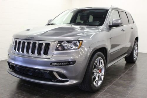 Jeep grand cherokee srt 8 4wd navigation heated and cooled leather pano