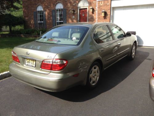 2001 infiniti i30 base sedan 4-door 3.0l