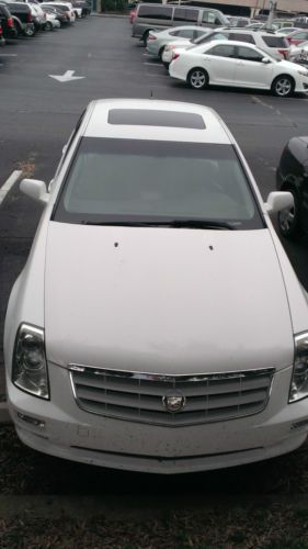2007 cadillac sts excellent condition low miles like new