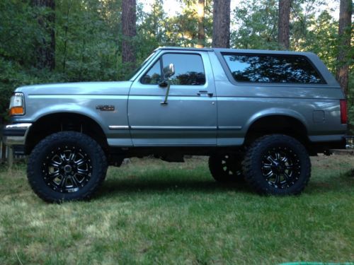 Buy used 1995 Ford Bronco XLT Sport Utility 2-Door 5.8L ...