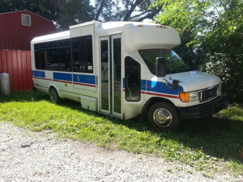 2006 ford e-450 eldorado super duty base cutaway van 2-door 6.0l