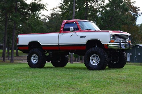 1986 dodge power wagon 150 4x4