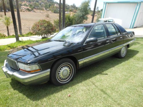 1995 buick roadmaster 4 door sedan lt1 350 2 family owned black beauty clean 1