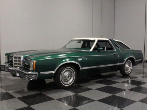 It&#039;s amazingly green &amp; it screams 1979 style! 302 v8, lots of power options, a/c