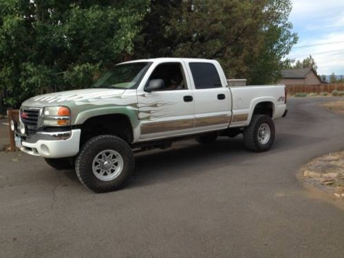 2003 gmc sierra 2500hd duramax!!