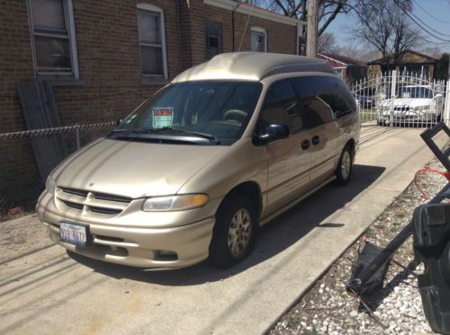 98 dodge grand caravan w/starcraft attachment