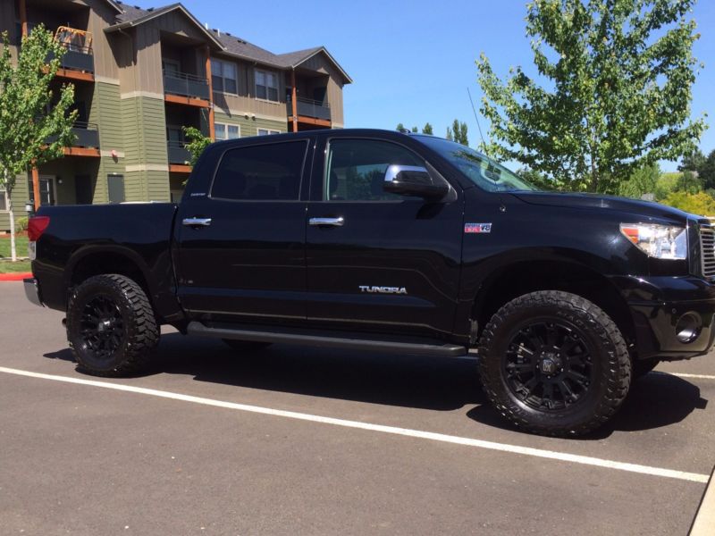 2012 toyota tundra