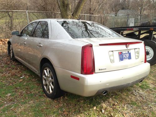 2007 cadillac sts-4 v8 4.6 liter savage title repairable or for parts good motor