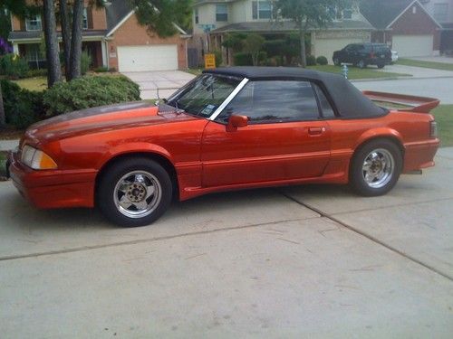 1989 ford mustang convertible