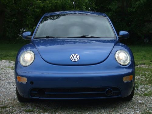 2002 volkswagen beetle gls hatchback 2-door 1.9l