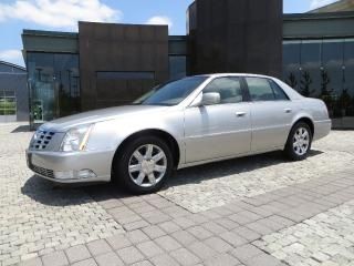 2006 cadillac dts 4dr sdn, leather, nice trade in for a lexus.