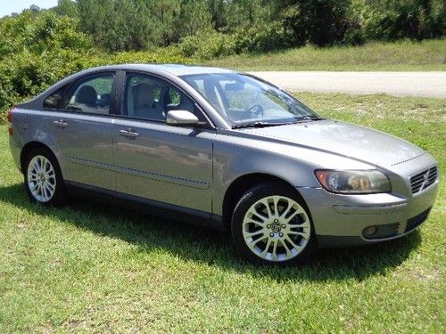 06,s40 2,4l,awesome performance,106k,florida car ,no rust,loaded with all toys