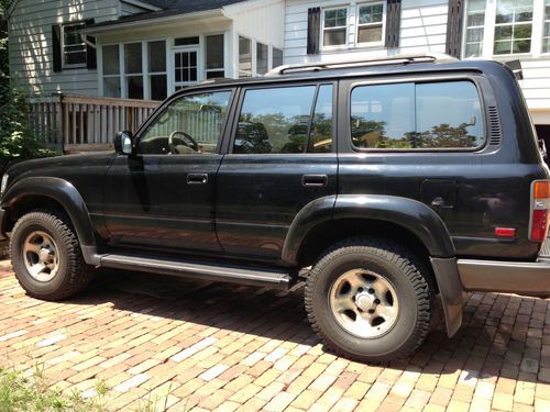 1997 toyota land cruiser - lockers!