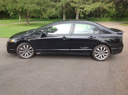 Find used 2009 Honda Civic Si Sedan 4-Door 2.0L in New ... Find used 2009 Honda Civic Si Sedan 4-Door 2.0L in New ...