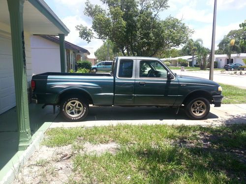 1999 mazda b3000 se extended cab pickup 4-door 3.0l