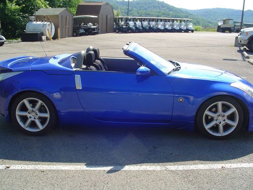 Find used 2005 Nissan 350Z Enthusiast Convertible 2-Door 3 ... Find used 2005 Nissan 350Z Enthusiast Convertible 2-Door 3 ...