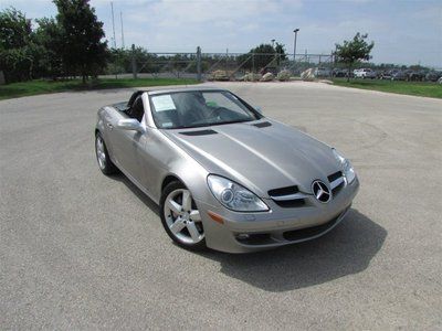 Roadster convertible 3.5l cd traction control stability control rear wheel drive